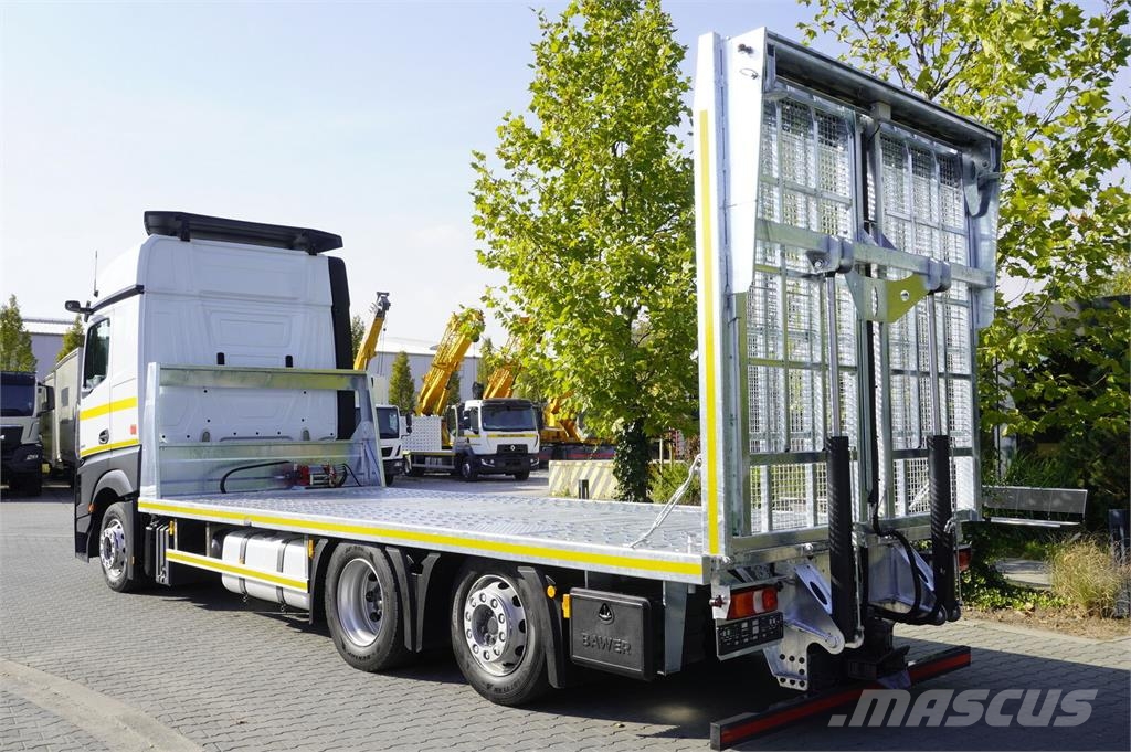 Mercedes-Benz Actros 2542 MP5 Low deck / NEW tow truck 9.4 m GAL Autovežiai