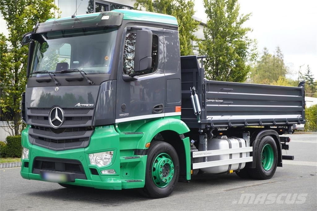 Mercedes-Benz Actros 1835 / 90 tho. km!!! / NEW 3-way tipper Lastbiler med tip