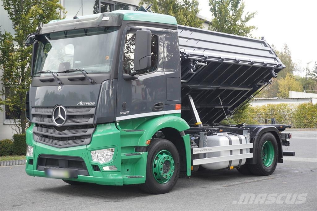 Mercedes-Benz Actros 1835 / 90 tho. km!!! / NEW 3-way tipper Lastbiler med tip