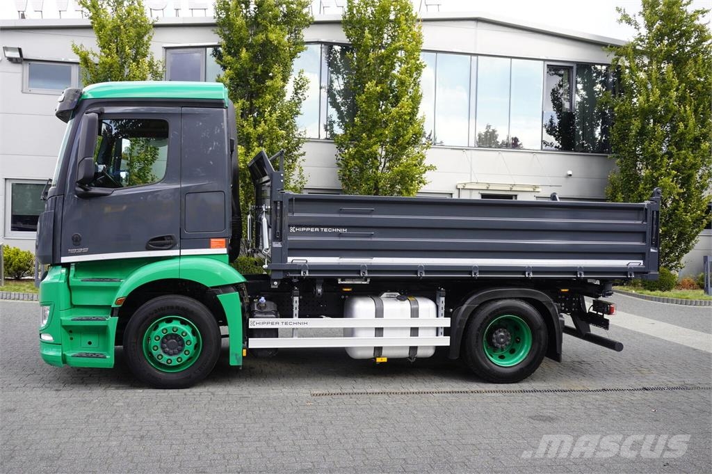 Mercedes-Benz Actros 1835 / 90 tho. km!!! / NEW 3-way tipper Lastbiler med tip