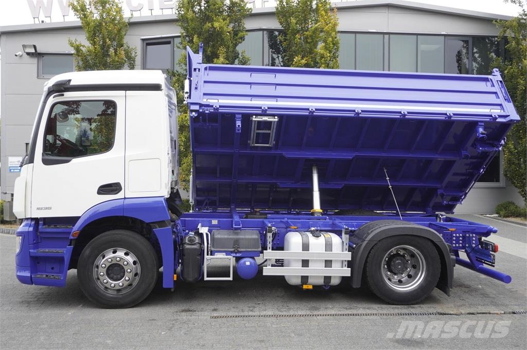 Mercedes-Benz Actros 1835 LS MP5 / NEW 3-way tipper / 200 tho. k شاحنات قلابة