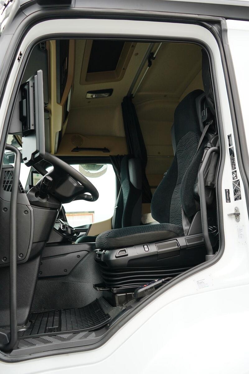 Mercedes-Benz ACTROS / 2543 / E 6 / MP 5 / KONTENER + WINDA / 21 Samochody ciężarowe ze skrzynią zamkniętą