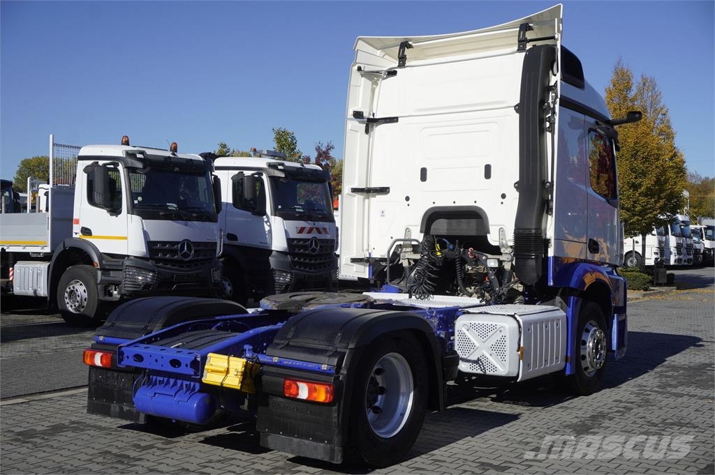 Mercedes-Benz Actros 1835 LS MP5 tractor unit / 150 tho. km / 20 وحدات الجر