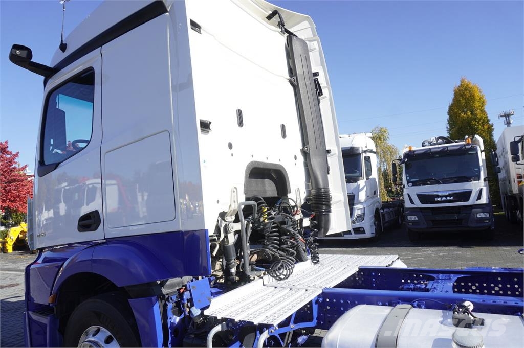 Mercedes-Benz Actros 1835 LS MP5 tractor unit / 150 tho. km / 20 وحدات الجر
