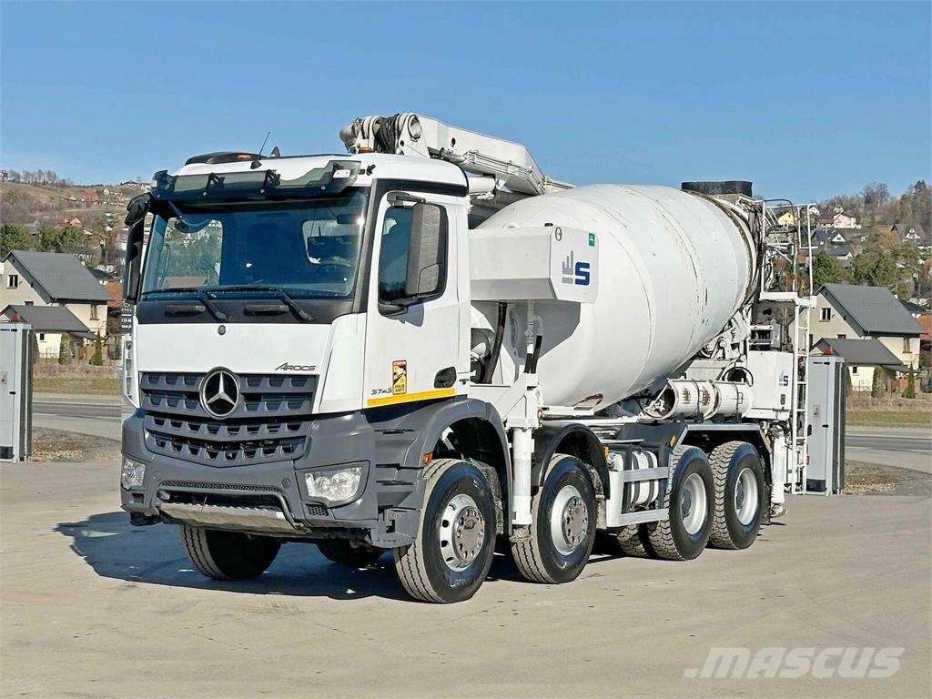 Mercedes-Benz AROCS 3743 * Betonpumpe + FUNK * 8x4 * TOP Betonikuorma-autot