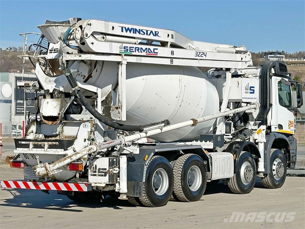 Mercedes-Benz AROCS 3743 * Betonpumpe + FUNK * 8x4 * TOP Betonikuorma-autot
