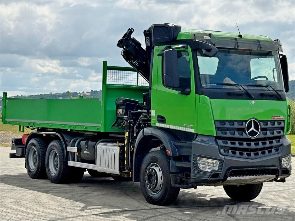 Mercedes-Benz AROCS 2636 * HIAB 122 ES - 3 HIPRO * 6x4 Tipper trucks