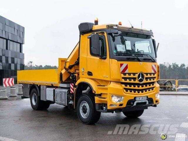 Mercedes-Benz AROCS 1848 4x4 FASSI F255A.2.24.XE-Dynamic Cran 平板栏板货车