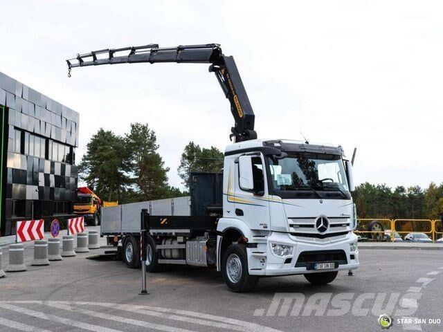 Mercedes-Benz AROCS 2532 6x2 PALFINGER PK 22002 平板栏板货车