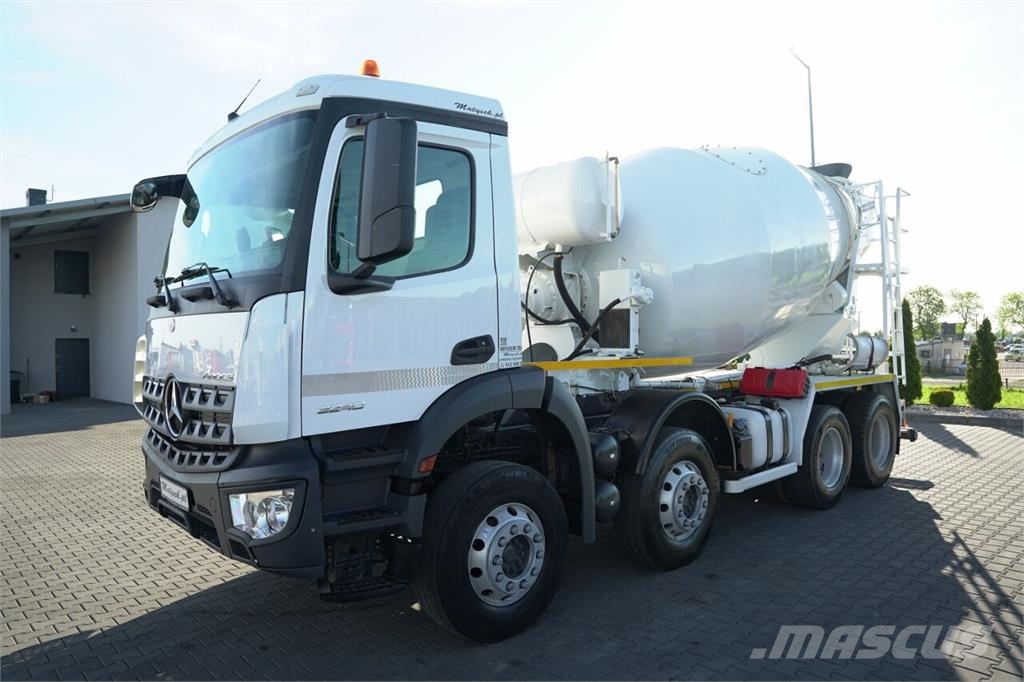 Mercedes-Benz Arocs 3240 Kamioni mikseri za beton