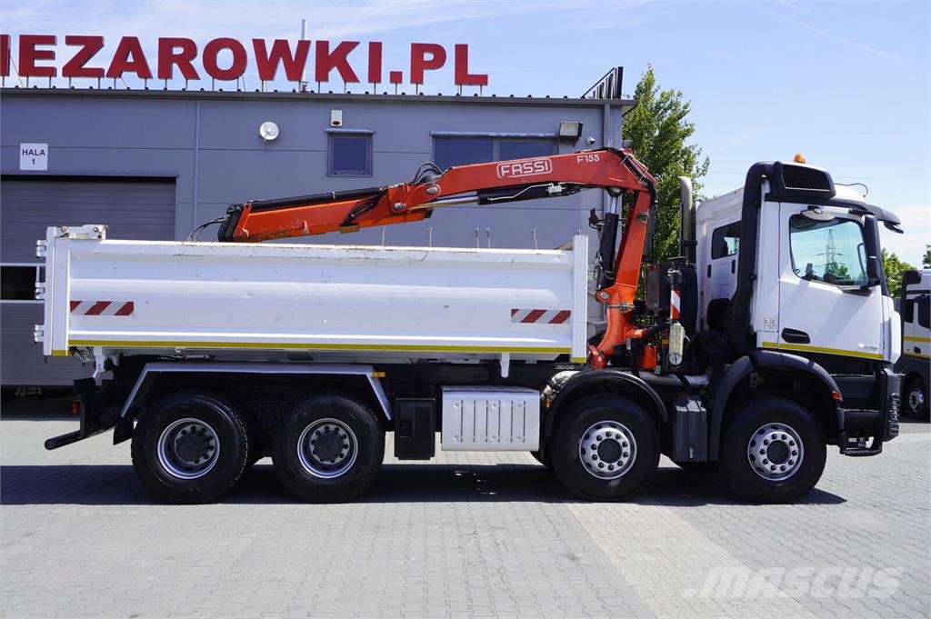 Mercedes-Benz Arocs 3236 8×4 / Crane Fassi F155A.0.22 / remote c Bañeras basculantes usadas