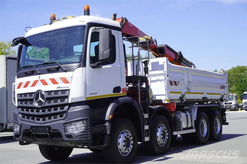 Mercedes-Benz Arocs 3236 8×4 / Crane Fassi F155A.0.22 / remote c Bañeras basculantes usadas