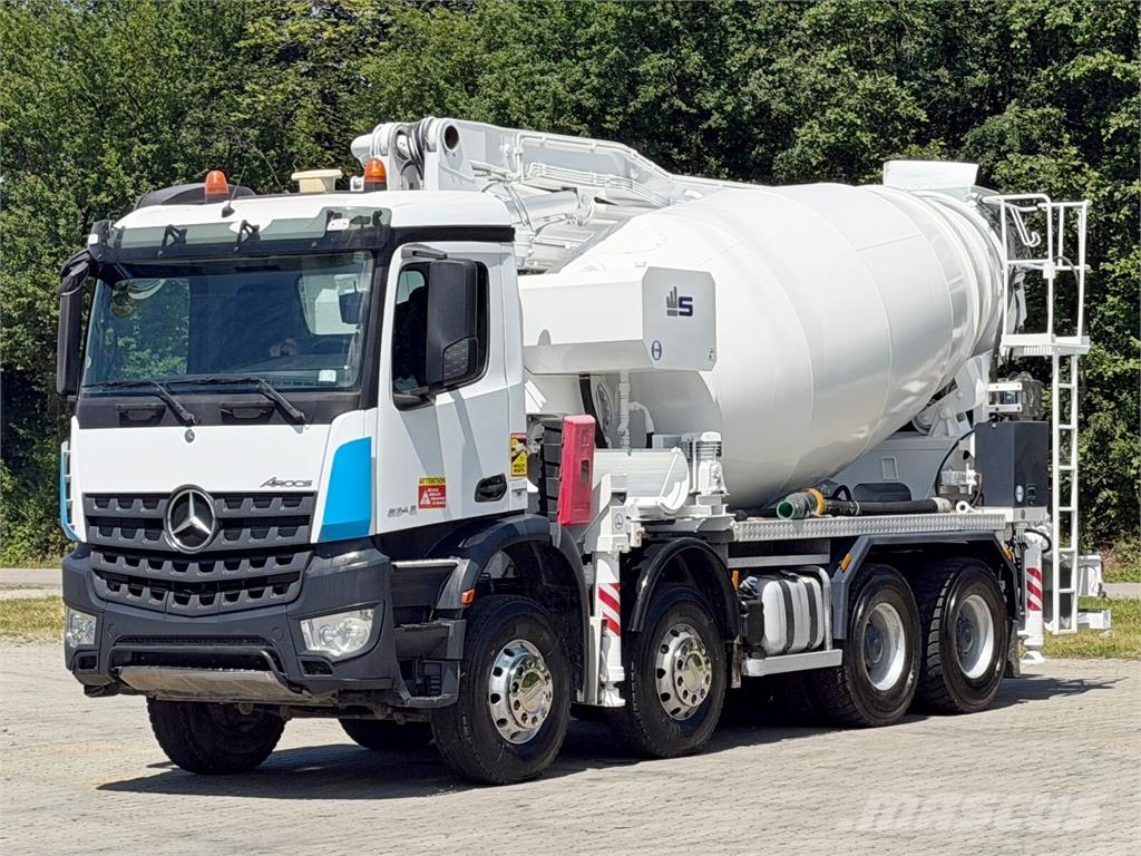 Mercedes-Benz AROCS 3743 * Betonpumpe + FUNK * 8x4 * TOP Betonpumpen