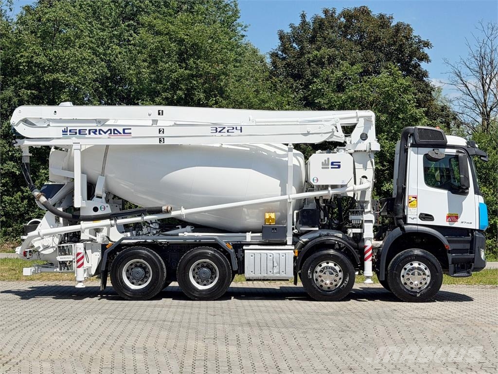 Mercedes-Benz AROCS 3743 * Betonpumpe + FUNK * 8x4 * TOP Betonpumpen
