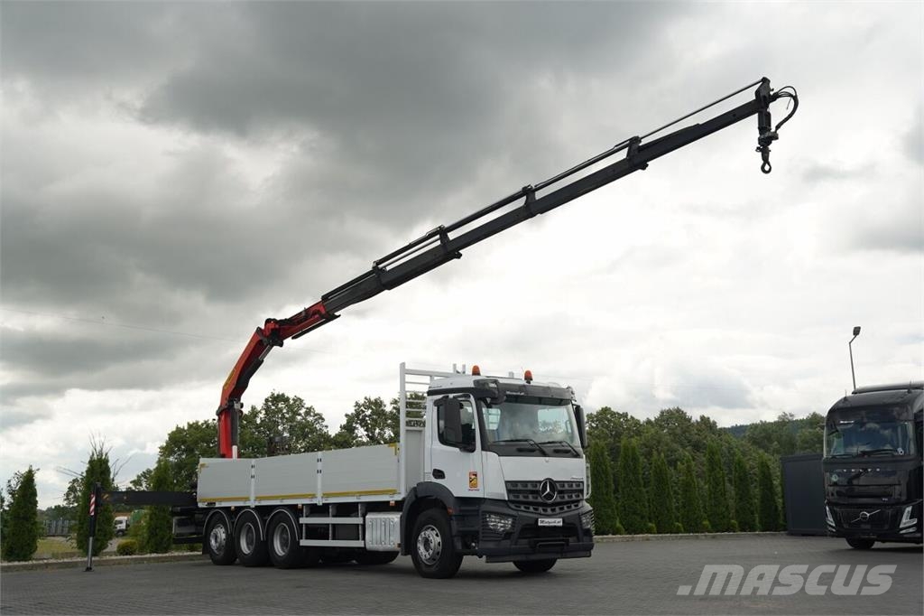 Mercedes-Benz AROCS 3246 / TRIDEM / 8X4 /  SKRZYNIOWY - 7,3 M /  平板栏板货车