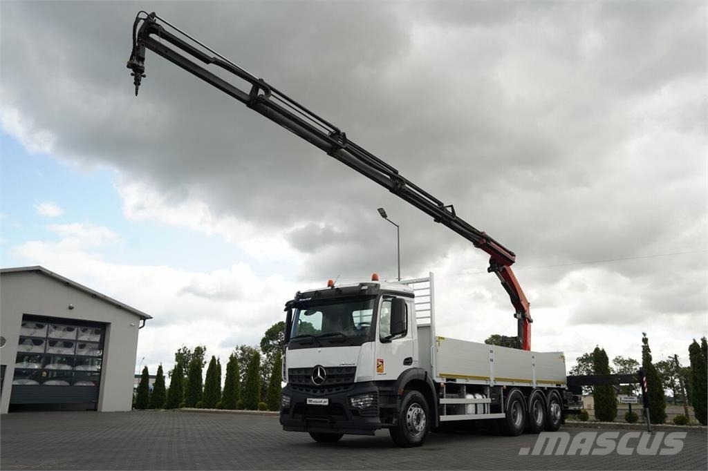 Mercedes-Benz AROCS 3246 / TRIDEM / 8X4 /  SKRZYNIOWY - 7,3 M /  平板栏板货车