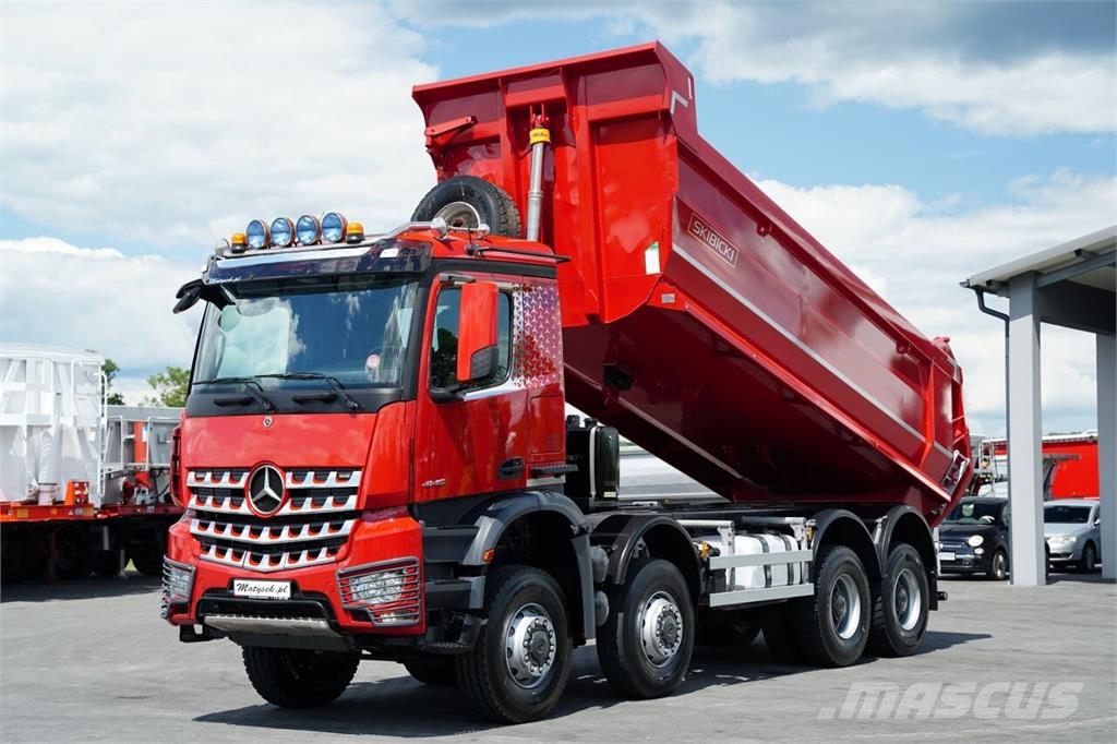 Mercedes-Benz AROCS 4145 / 8x8 / WYWROTKA TYLNOZSYPOWA / SKIBICK Kiperi kamioni