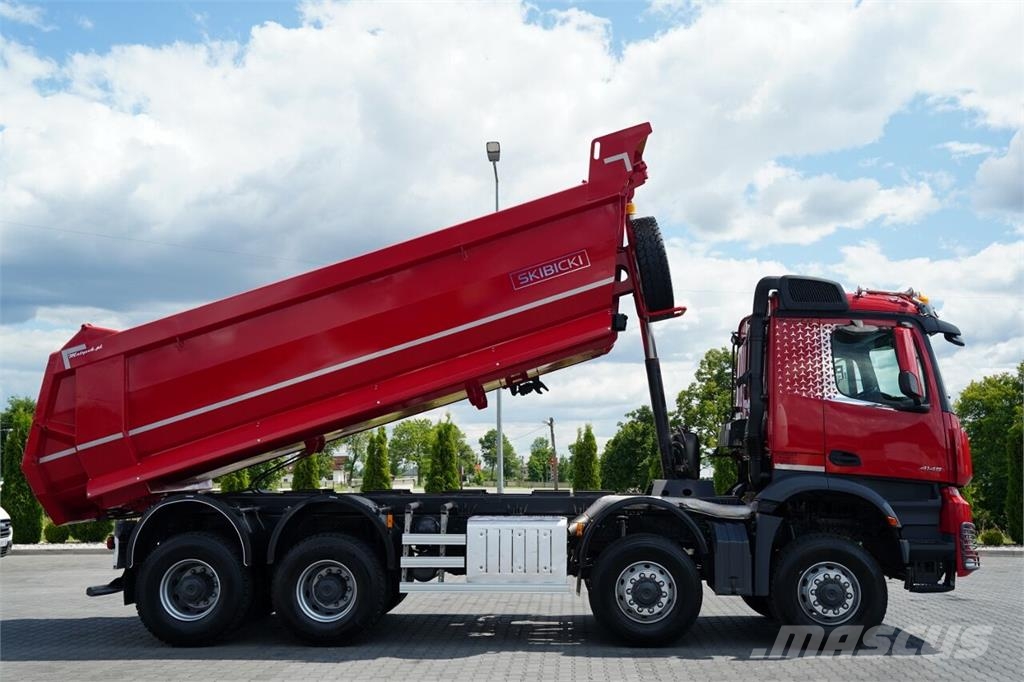 Mercedes-Benz AROCS 4145 / 8x8 / WYWROTKA TYLNOZSYPOWA / SKIBICK Kiperi kamioni