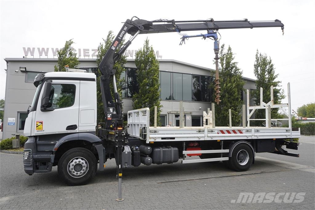 Mercedes-Benz Arocs 1833 4x2 / 60 tho. km! / HIAB X-HIPRO 192 ES Mobilná vrtná súprava