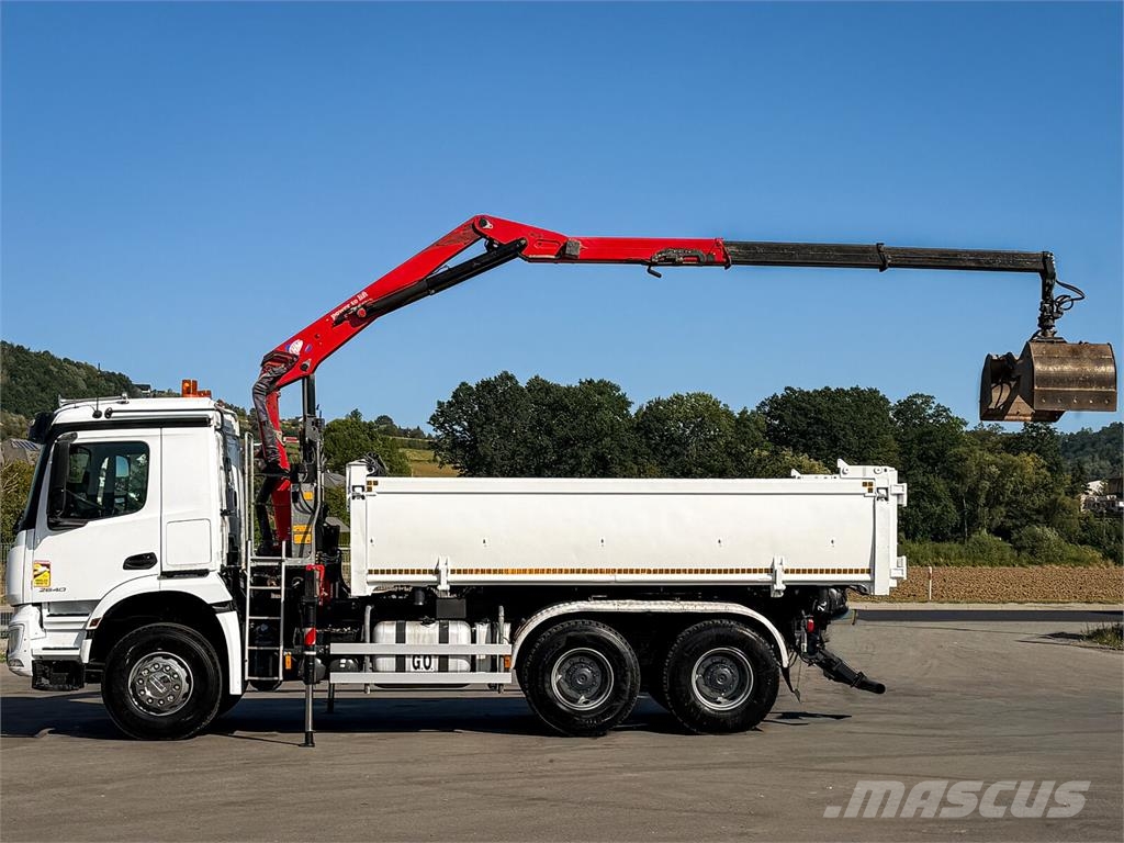 Mercedes-Benz AROCS 2640 HMF 1643 Z2 + FUNK * Bordmatic * 6x4! Pašizgāzējs
