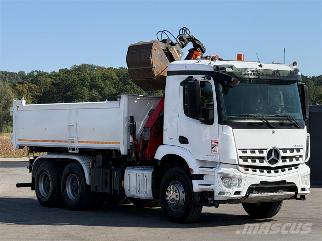 Mercedes-Benz AROCS 2640 HMF 1643 Z2 + FUNK * Bordmatic * 6x4! Pašizgāzējs