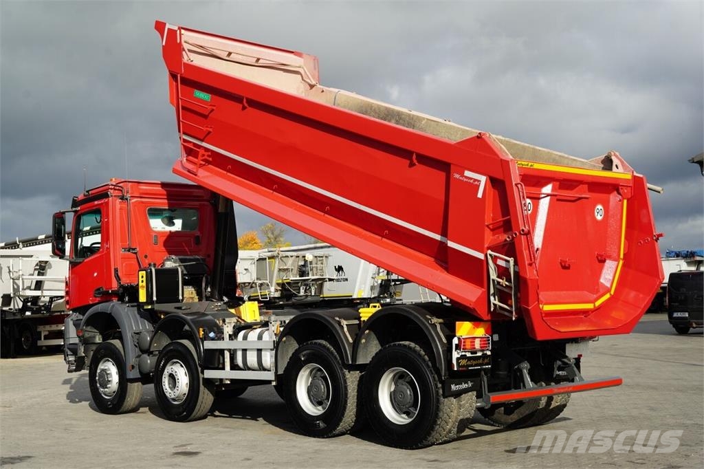 Mercedes-Benz AROCS 4145 / 8x6 / WYWROTKA TYLNOZSYPOWA / MANUAL Tipper trucks