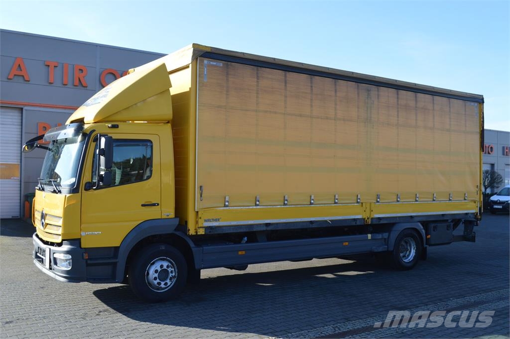 Mercedes-Benz Atego 1530 E6 PRITSCHE PLANE+LBW 1500 kg 1.HAND 커튼사이더 트럭