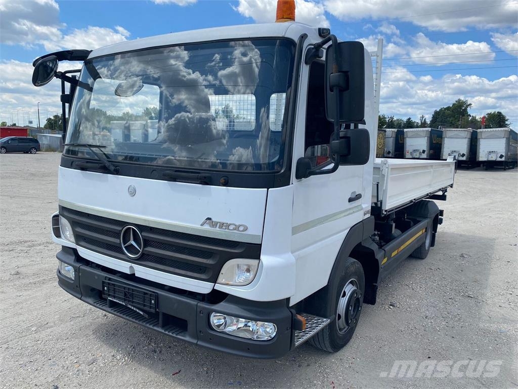 Mercedes-Benz Atego 818 - 3 sided tipper Wywrotki