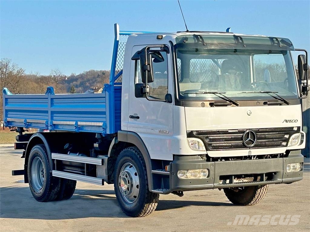 Mercedes-Benz ATEGO 1523 * KIPPER 4,30 m * TOPZUSTAND Самоскиди