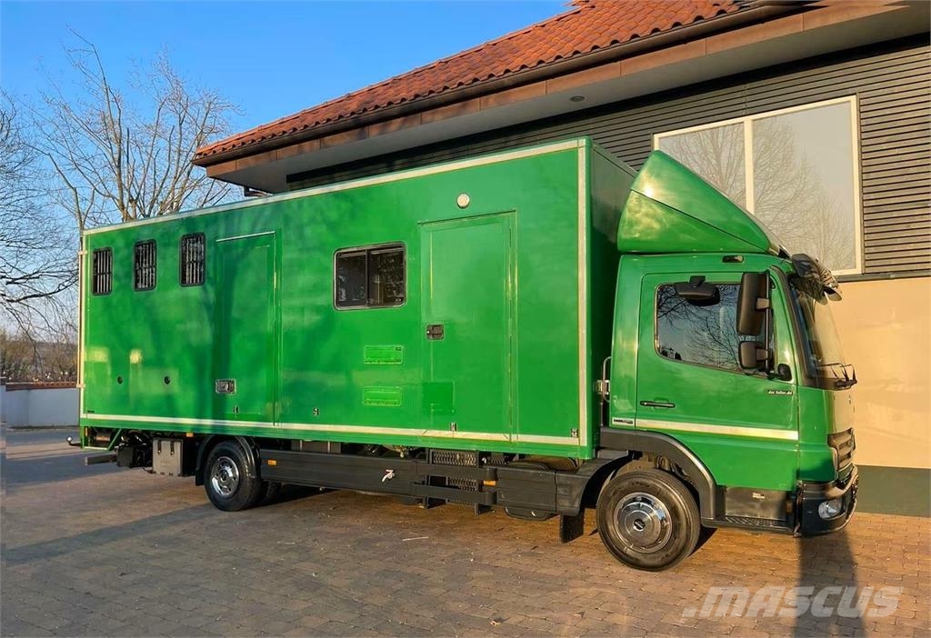Mercedes-Benz Atego 1018 - Horse transporter Loomaveokid