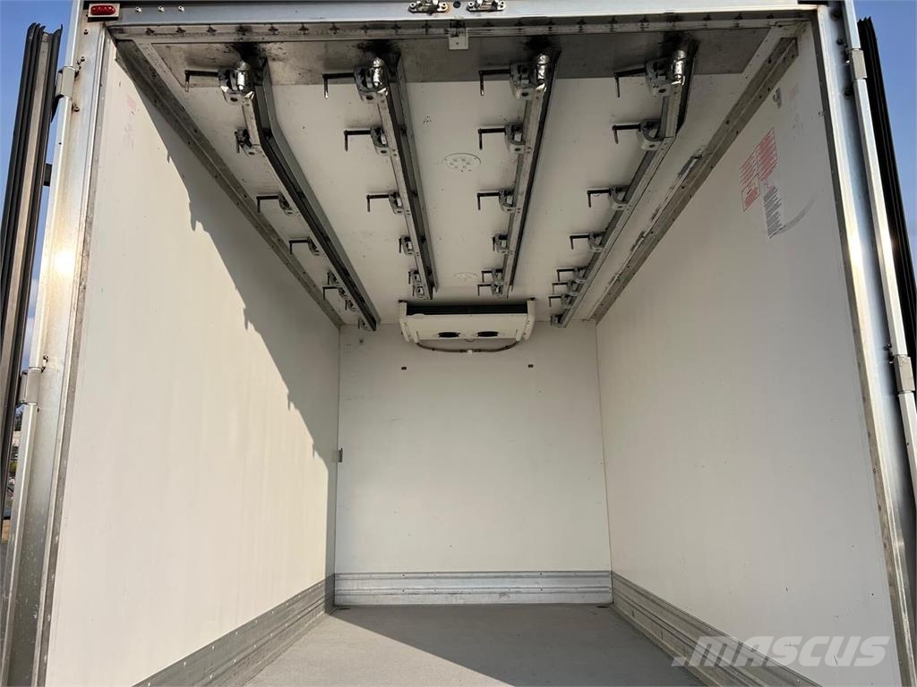 Mercedes-Benz ATEGO 816 REFRIGERATOR BODY HOOK ROHRBAHNEN 온도 조절식 트럭