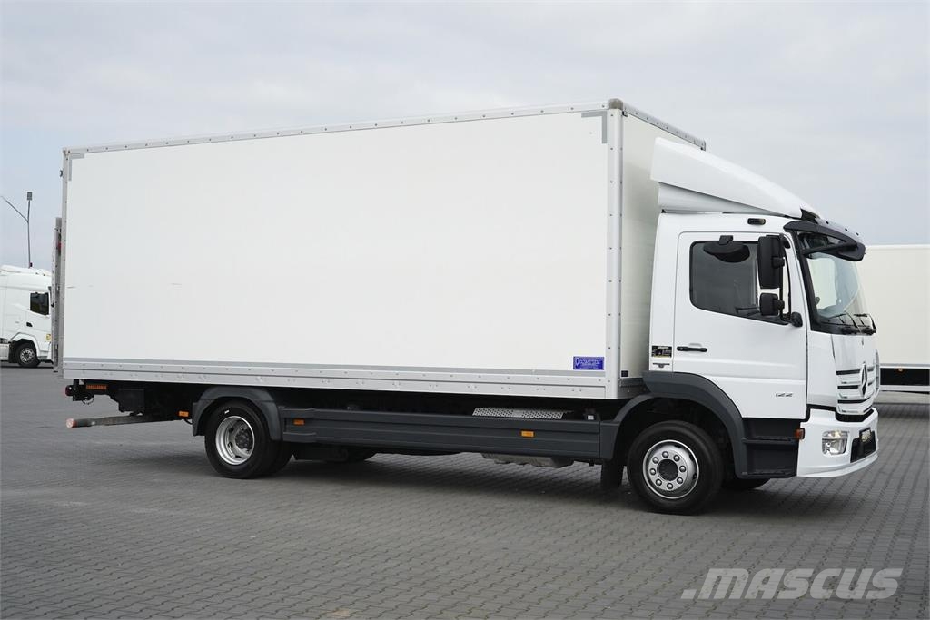 Mercedes-Benz ATEGO / 1221 / ACC / EURO 6 / KONTENER + WINDA / 1 Camion Fourgon