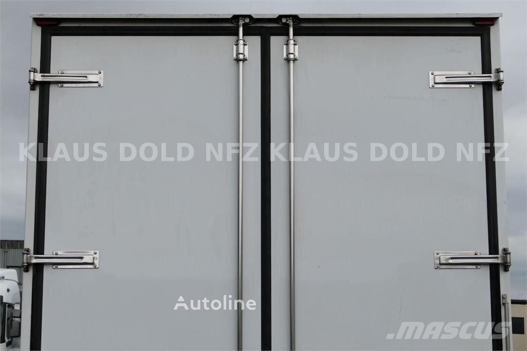 Mercedes-Benz Atego 823 Refrigerated Truck for Flower Transport Temperature controlled trucks