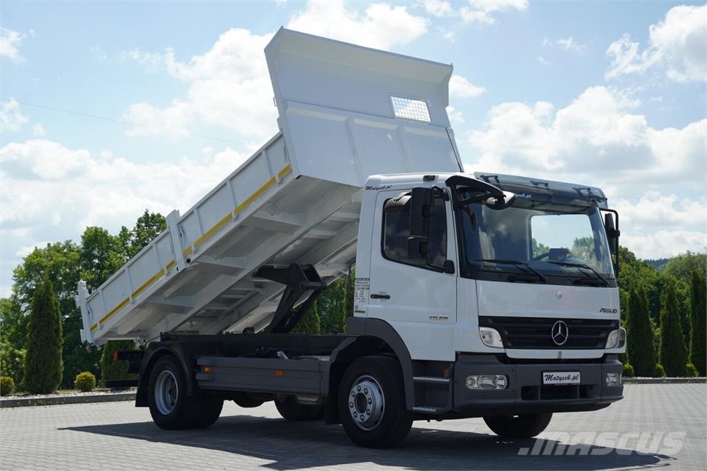 Mercedes-Benz ATEGO 1524 / 4x2 / WYWROTKA 5 M / MANUAL / 自卸式货车