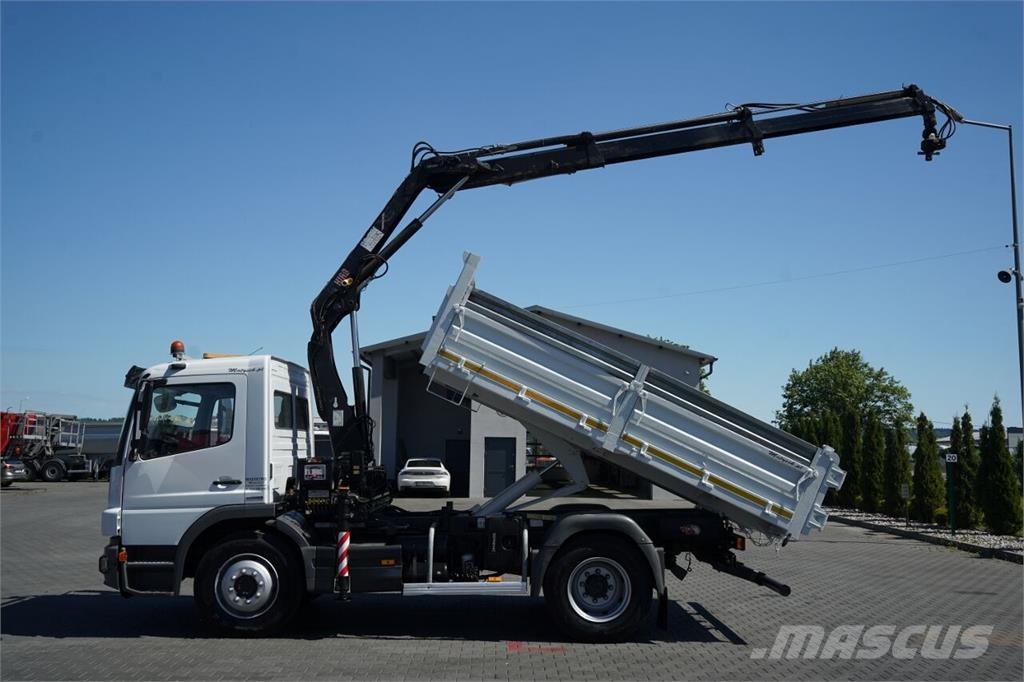 Mercedes-Benz ATEGO 15.24 / 4X2 / WYWROTKA + HDS HIAB 088 BS-2   自卸式货车