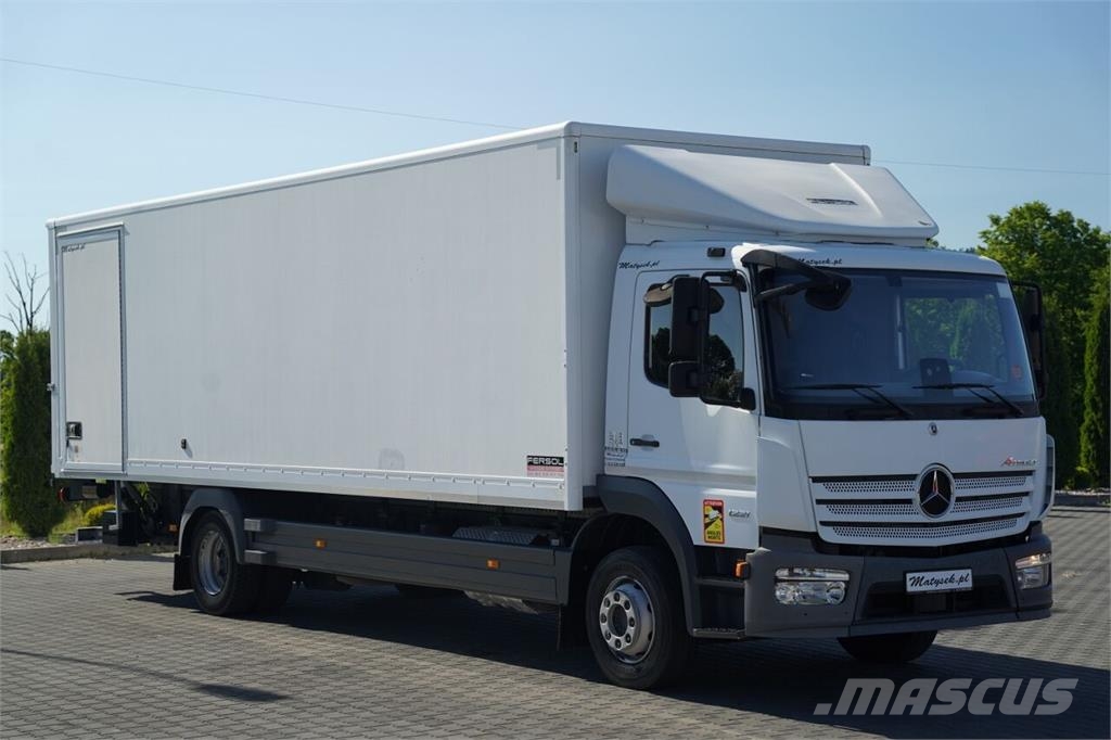 Mercedes-Benz ATEGO 1221 Camion Fourgon