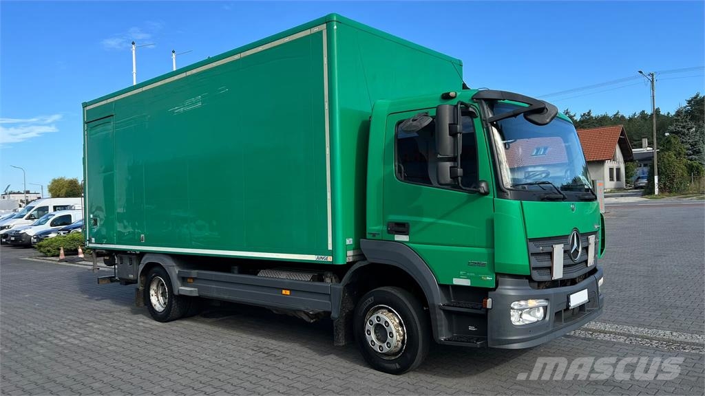 Mercedes-Benz ATEGO 1218 CONTAINER LIFT 1500 kg Camion Fourgon
