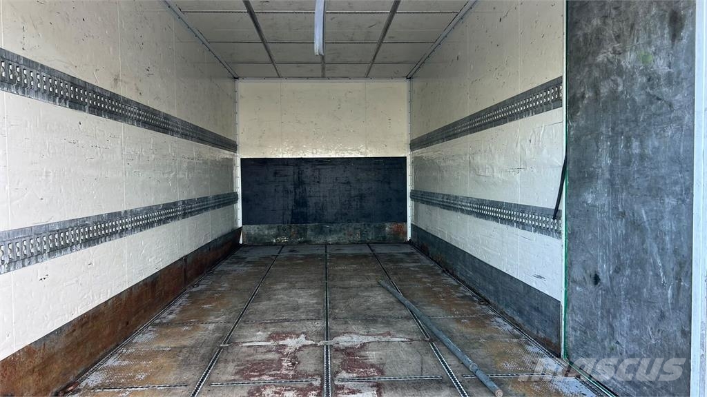 Mercedes-Benz ATEGO 1218 CONTAINER LIFT 1500 kg Camion Fourgon