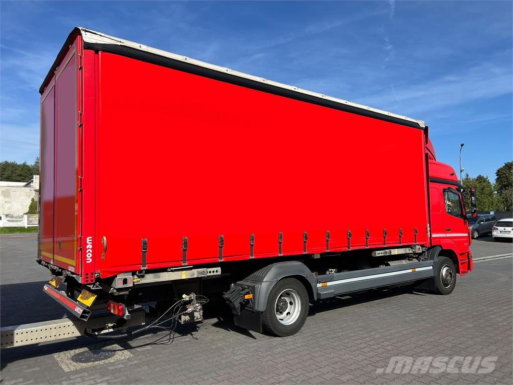 Mercedes-Benz ATEGO 1227 2021! LIFT 1.HAND WECHSELBRÜCKE WECHSEL Priekabos su tentu