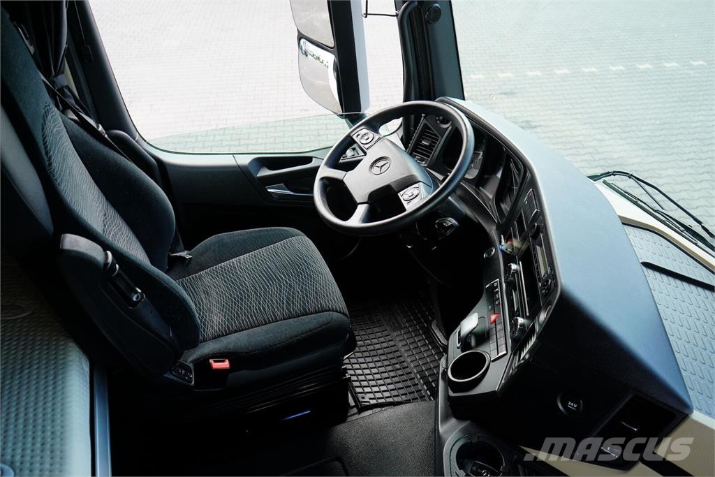 Mercedes-Benz F / 1845 / ACC / E 6 / STREAM SPACE / MAŁY PRZEBIE Tractor Units