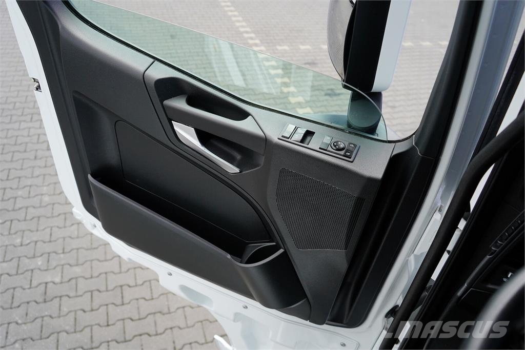 Mercedes-Benz F / 1845 / ACC / E 6 / STREAM SPACE / MAŁY PRZEBIE Tractor Units