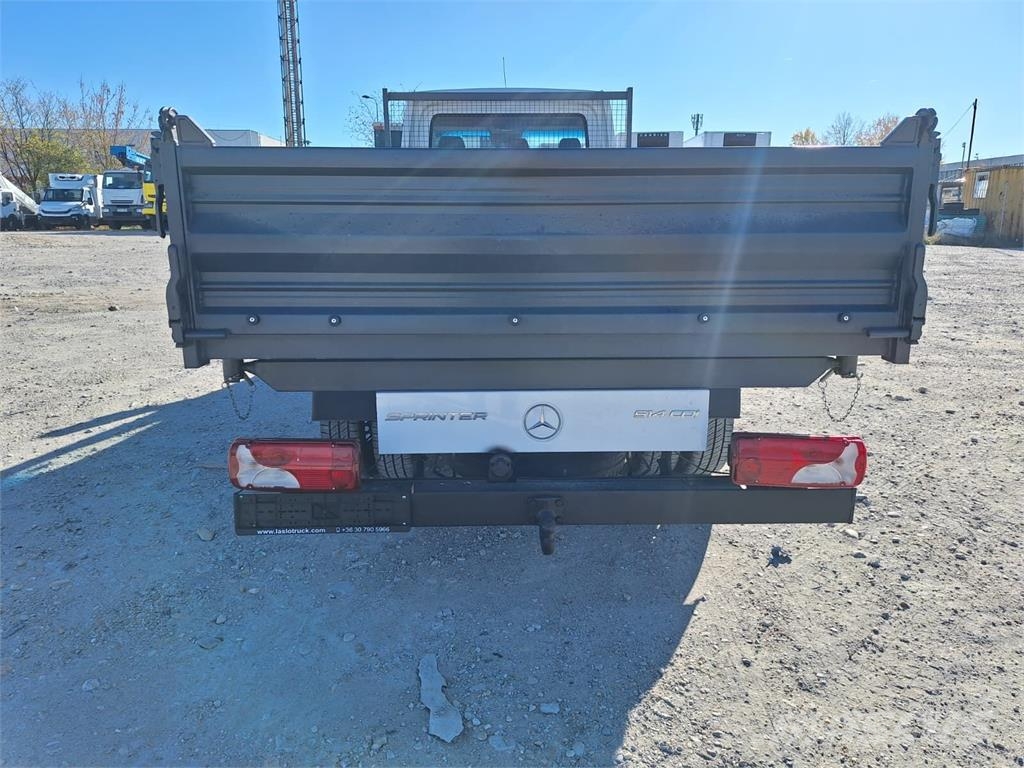 Mercedes-Benz Sprinter 514 CDI - Three Sided Tipper Tipper trucks