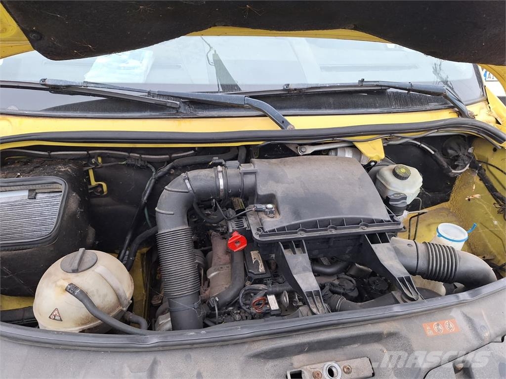 Mercedes-Benz Sprinter 513 - Chassis (Engine broken ) Motorok