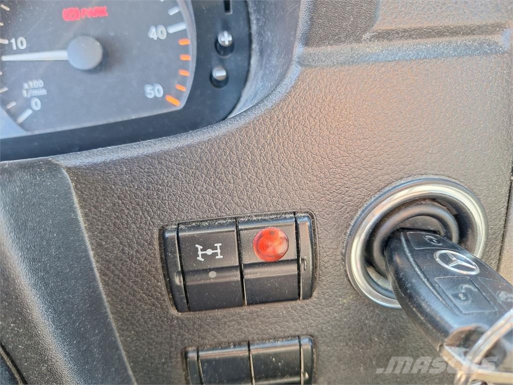 Mercedes-Benz Sprinter 516 CDi 4x4 / 16 personal minibus شاحنات أخرى