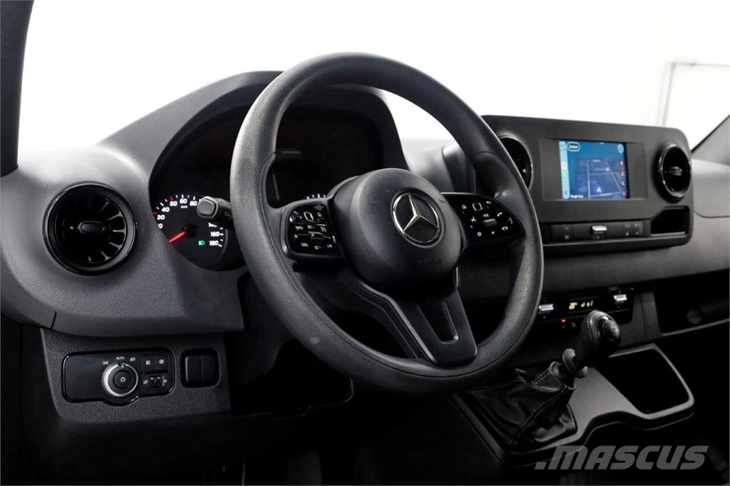 Mercedes-Benz Sprinter 315 CDI 150pk L2H1 Airco/Carplay/Cruise C Inne