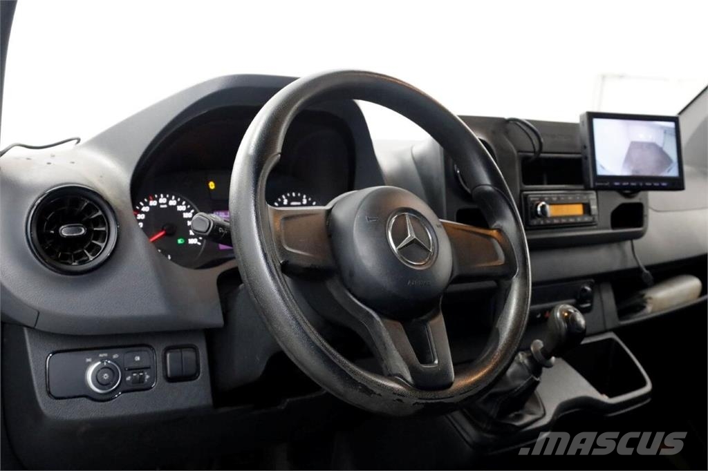 Mercedes-Benz Sprinter 311 CDI 115pk E6 RWD Bakwagen met achterd Muud veokid