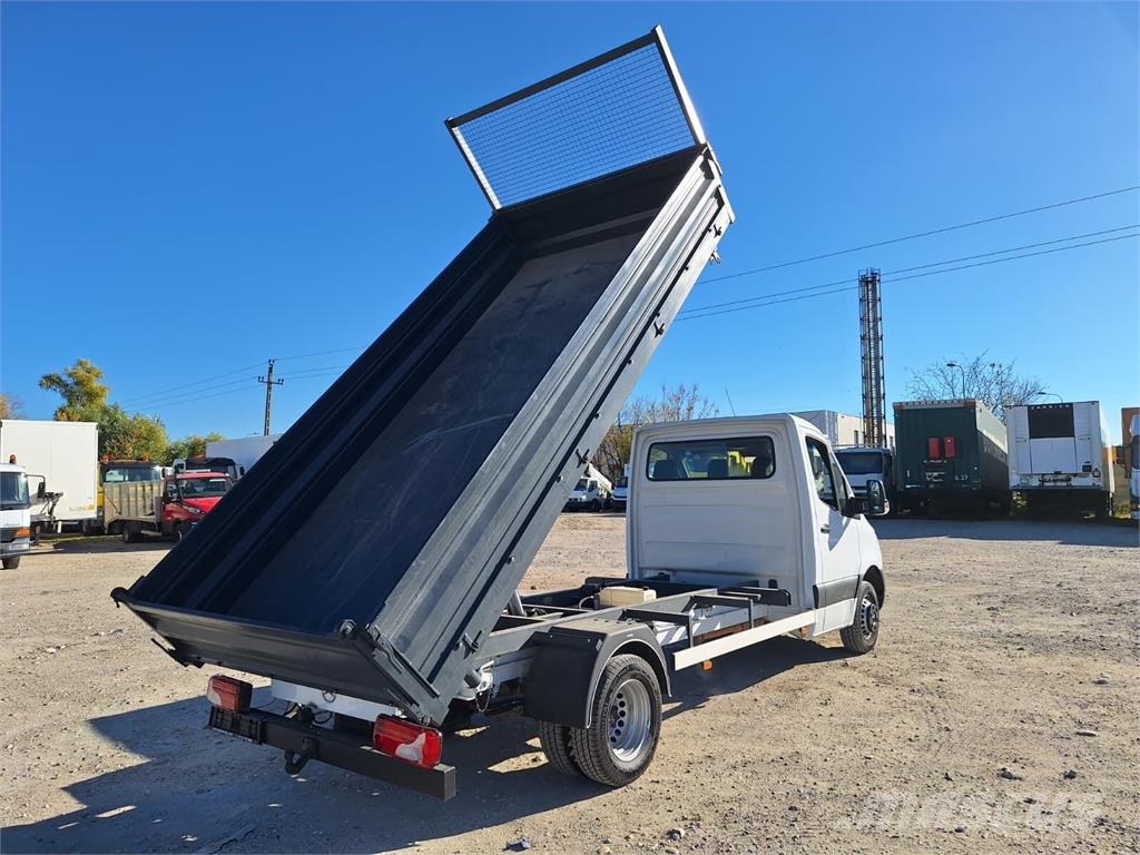 Mercedes-Benz Sprinter 514 CDI - Three Sided Tipper Tipper trucks