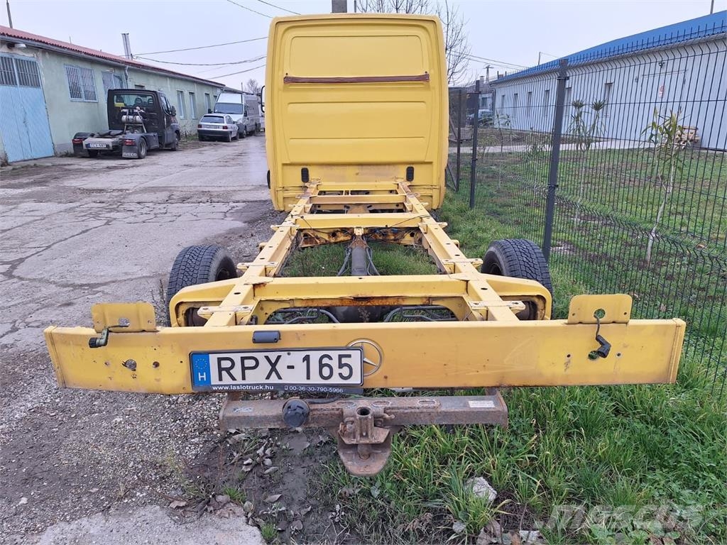 Mercedes-Benz Sprinter 513 - Chassis (Engine broken ) Motorok