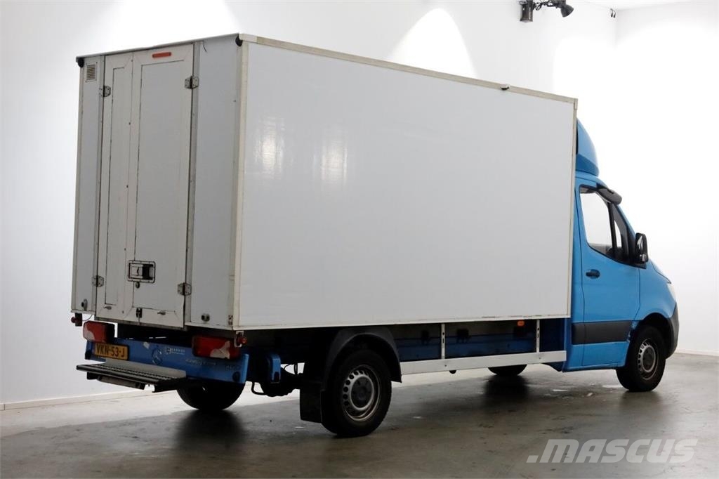 Mercedes-Benz Sprinter 311 CDI 115pk E6 RWD Bakwagen met achterd Otros camiones