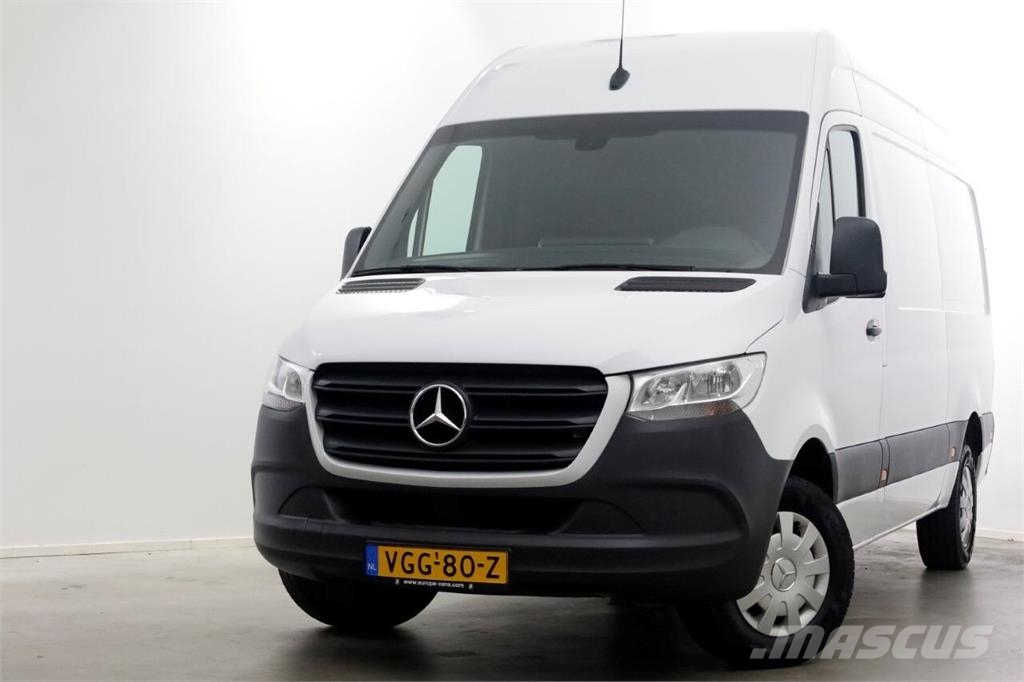 Mercedes-Benz Sprinter 316 CDI 163pk RWD L2H2 7G Automaat Airco/ Inne